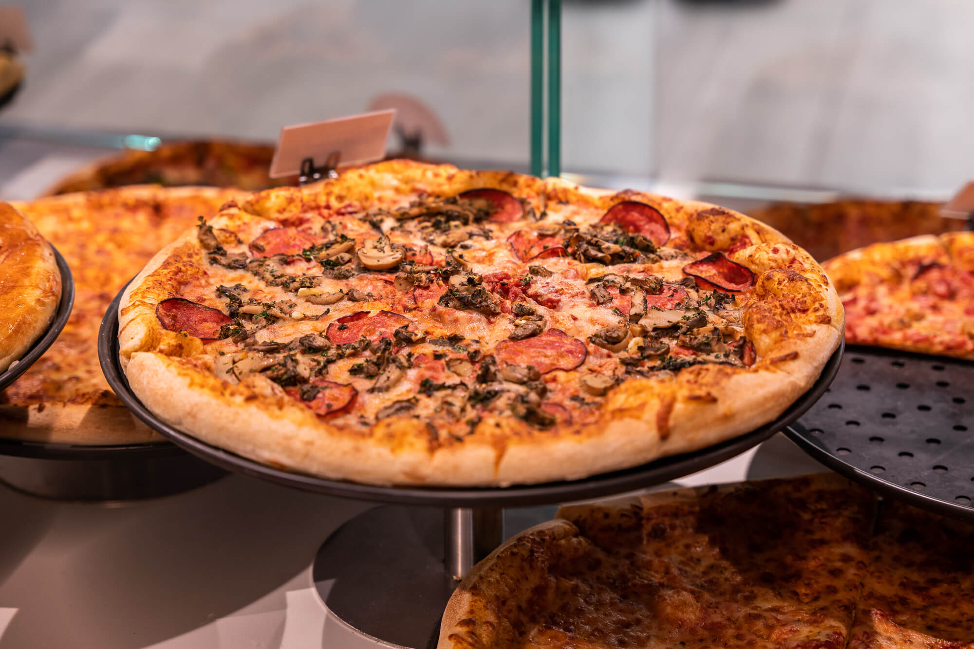Freshly baked pizzas from Sbarro at Keflavik Airport