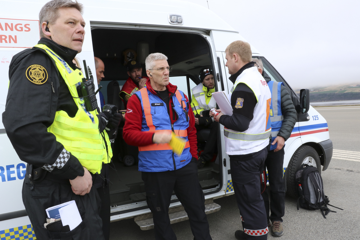 250 manns tóku þátt í flugslysaæfingu á Akureyrarflugvelli